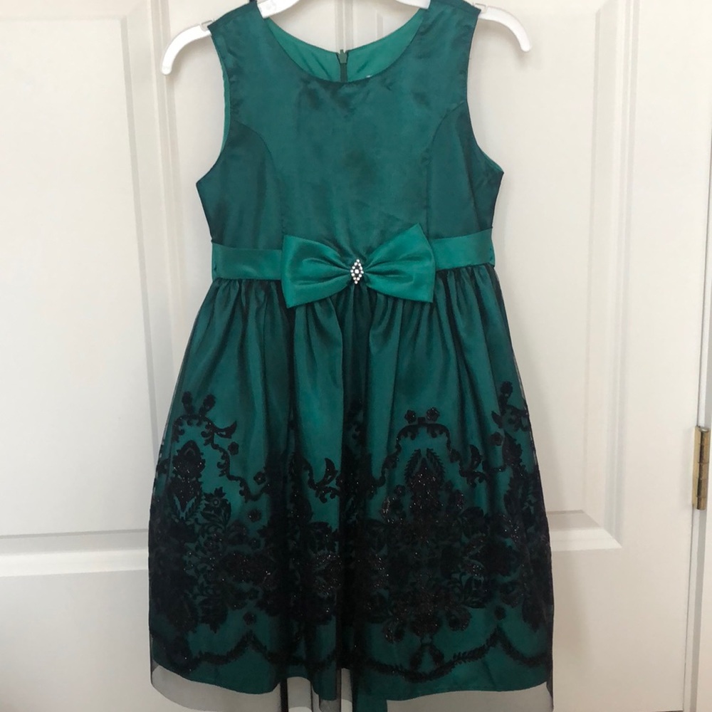 Girls Green Holiday Dress size 6